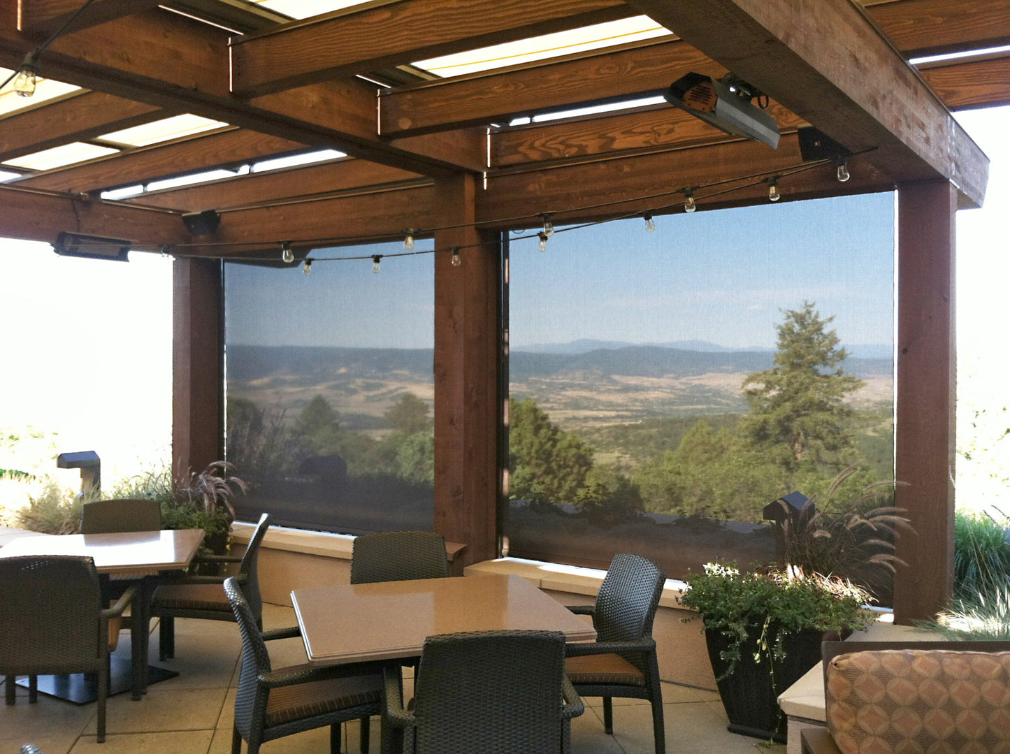 Oasis 2700 Patio Shade Series